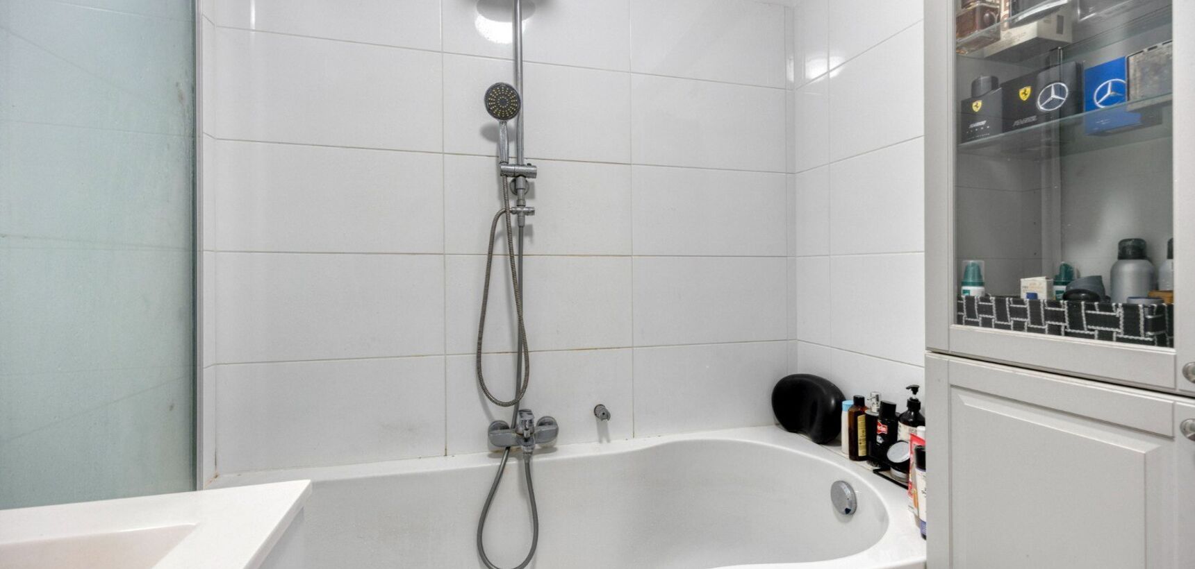 Gelijkvloers appartement te koop in Geel