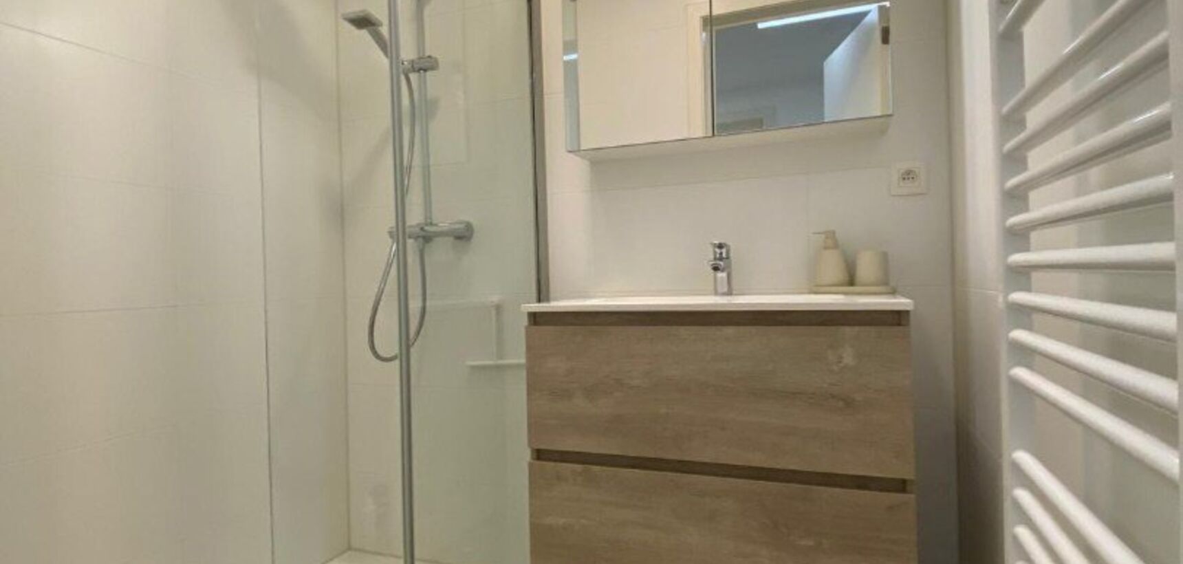 Gelijkvloers appartement te koop in Geel