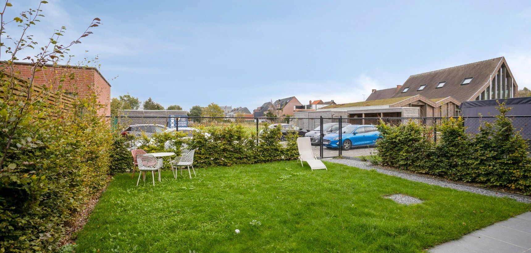 Gelijkvloers appartement te koop in Geel