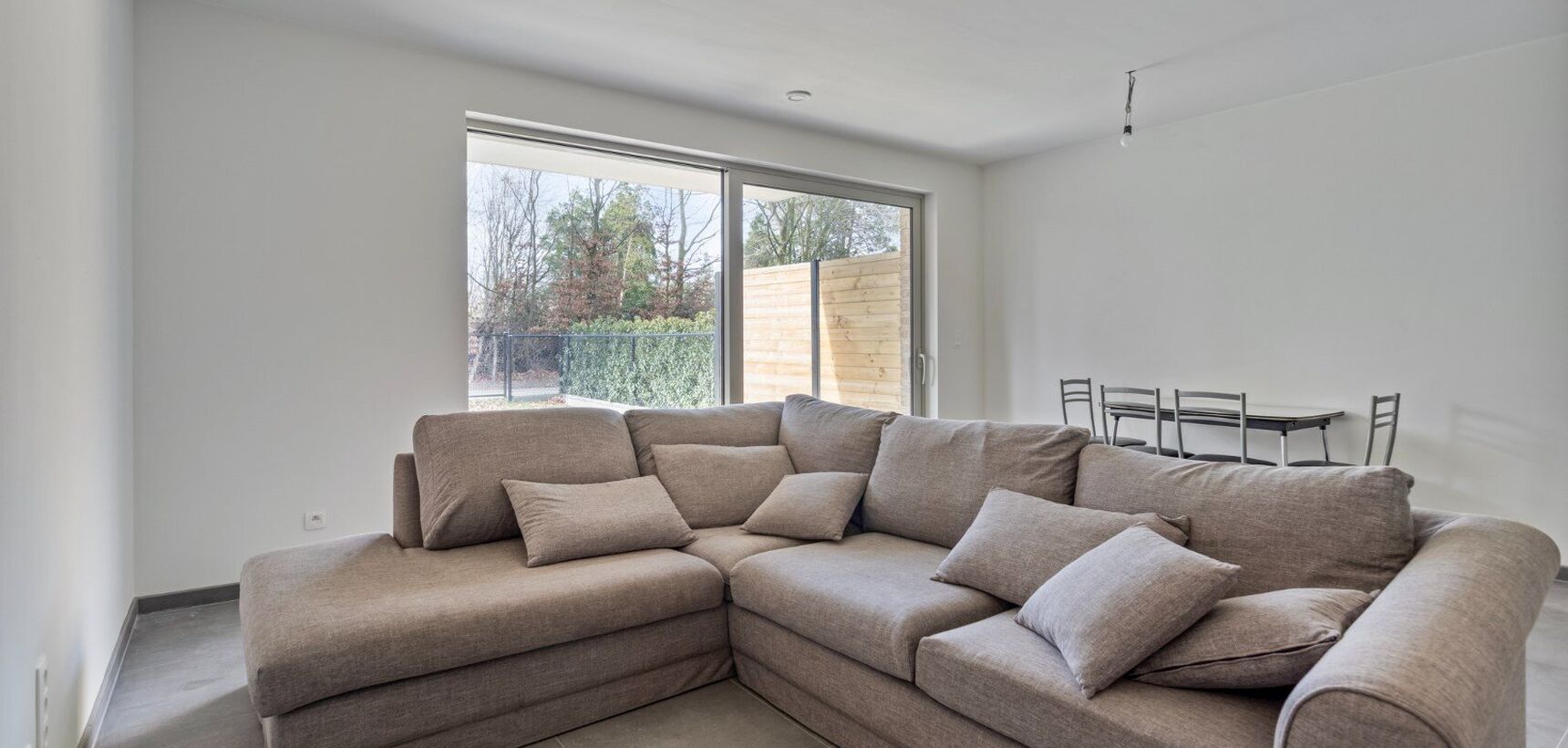 Gelijkvloers appartement te koop in Geel