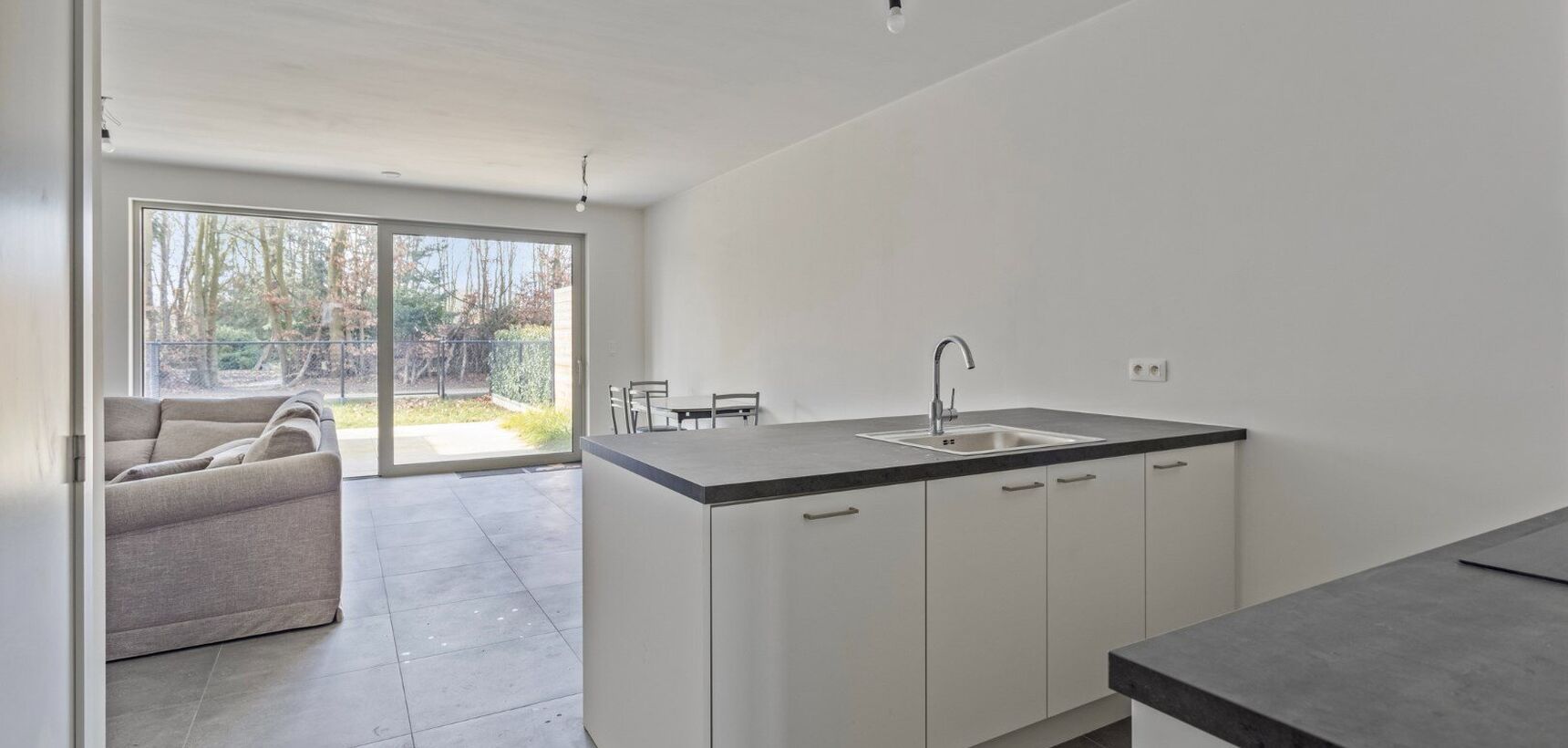 Gelijkvloers appartement te koop in Geel