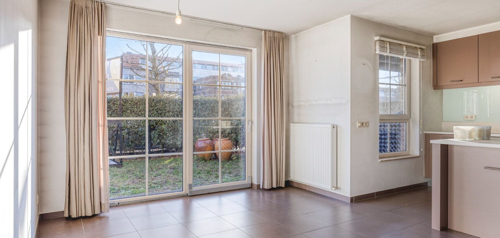 Gelijkvloers appartement te koop in Geel