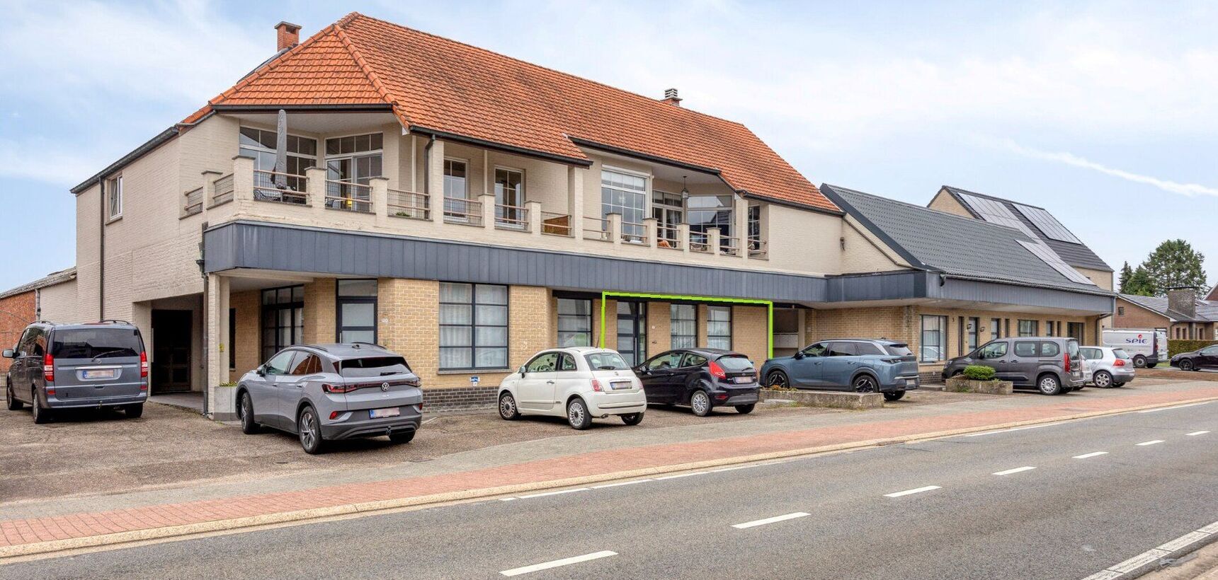 Gelijkvloers appartement te koop in Laakdal
