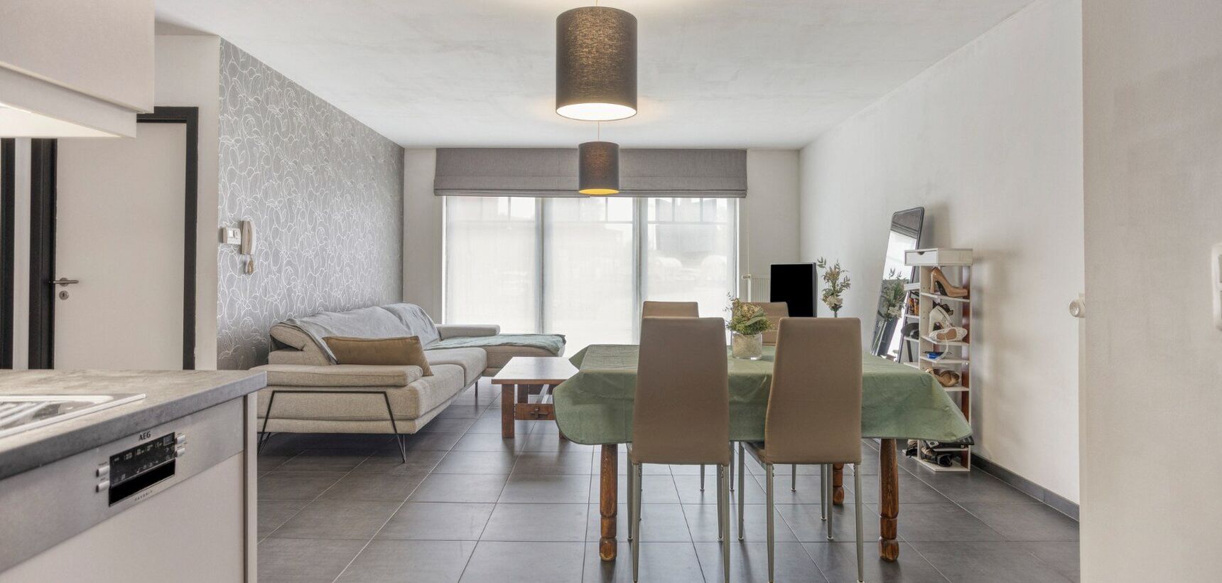 Gelijkvloers appartement te koop in Olen