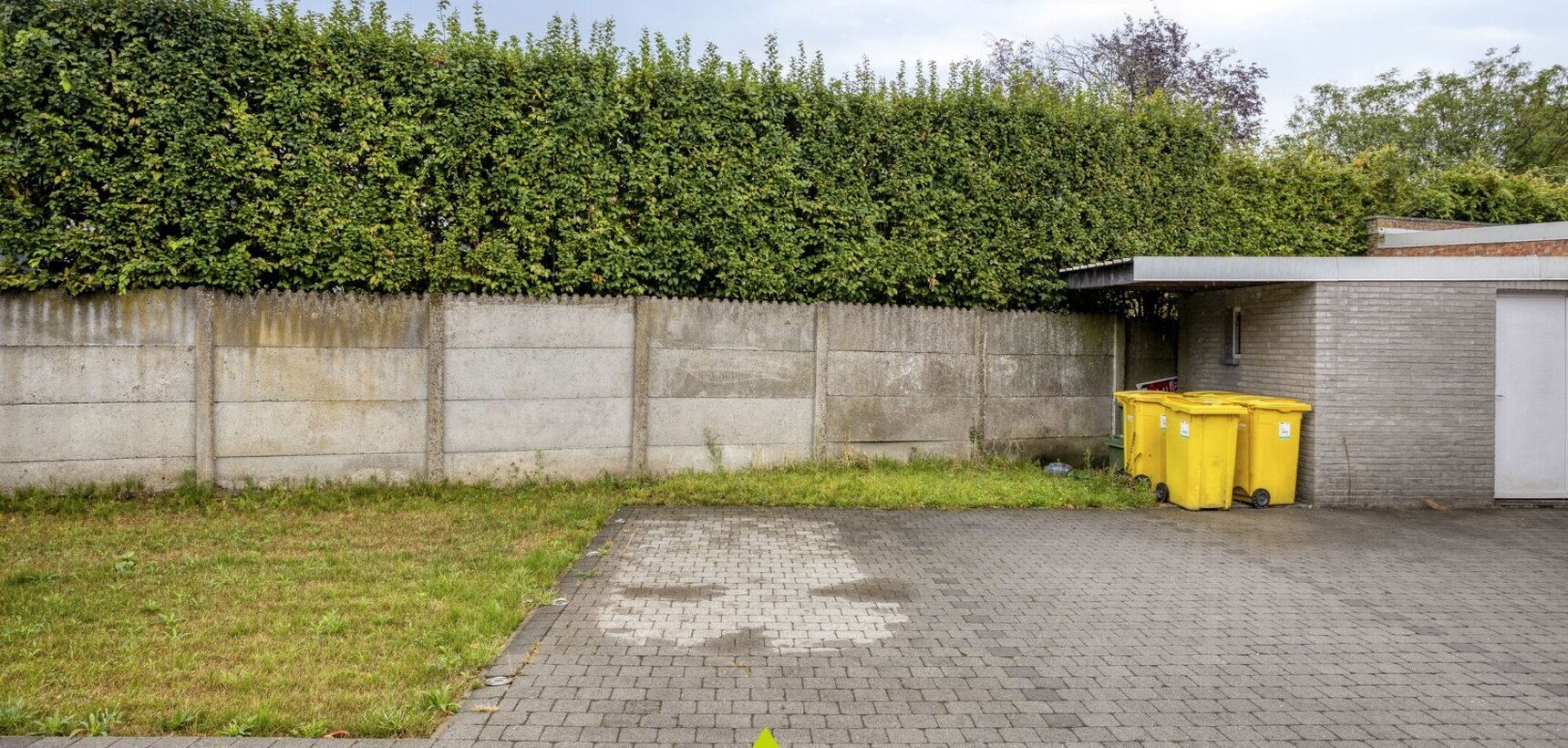 Gelijkvloers appartement te koop in Olen