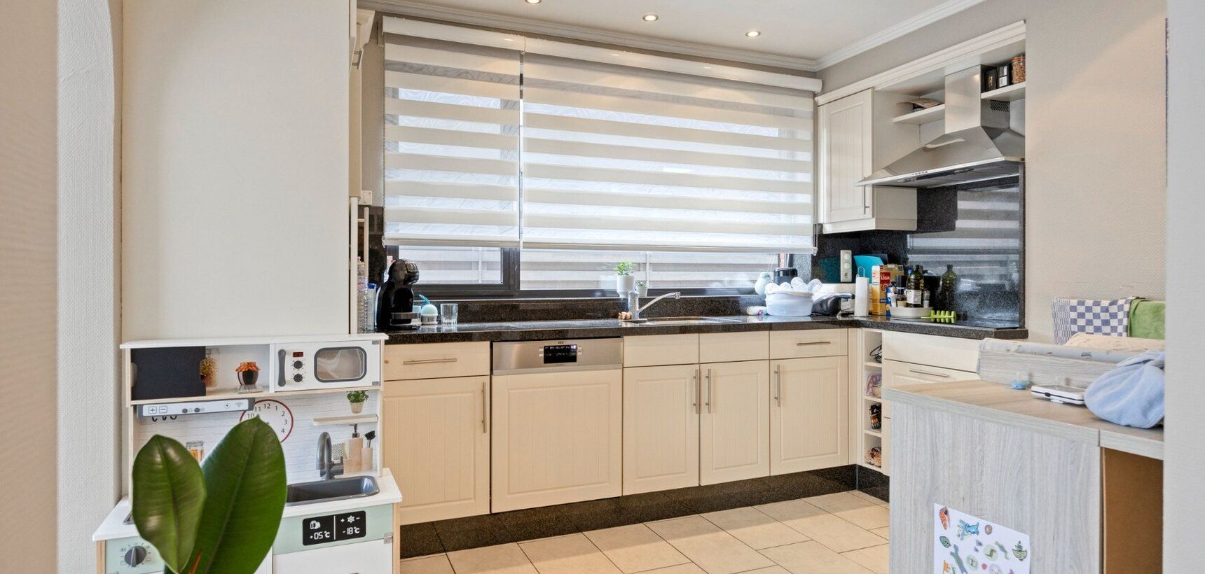 Gelijkvloers appartement te koop in Olen