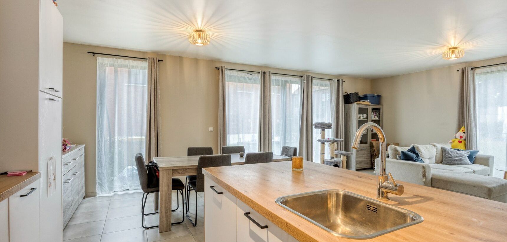 Gelijkvloers appartement te koop in Olen