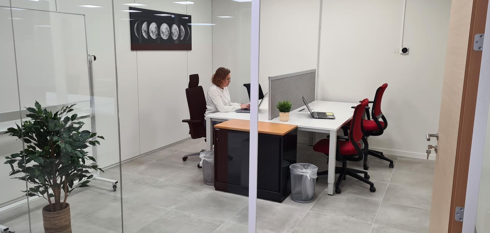 Kantoor te huur in Mol