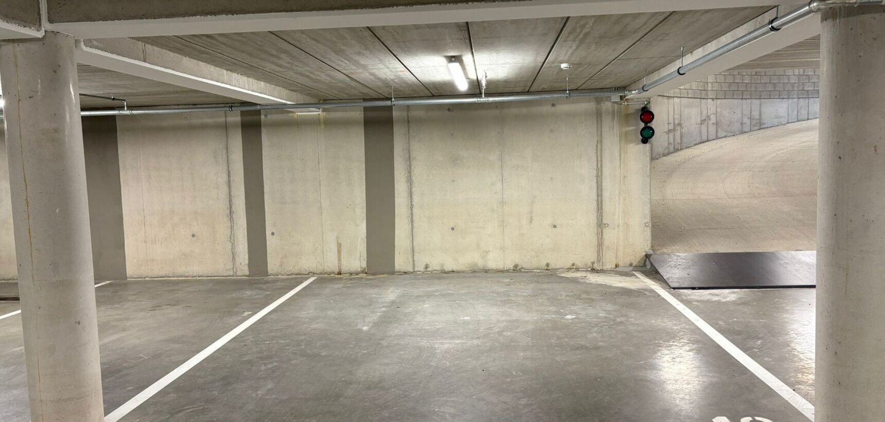 Parkeerplaats te koop in Balen
