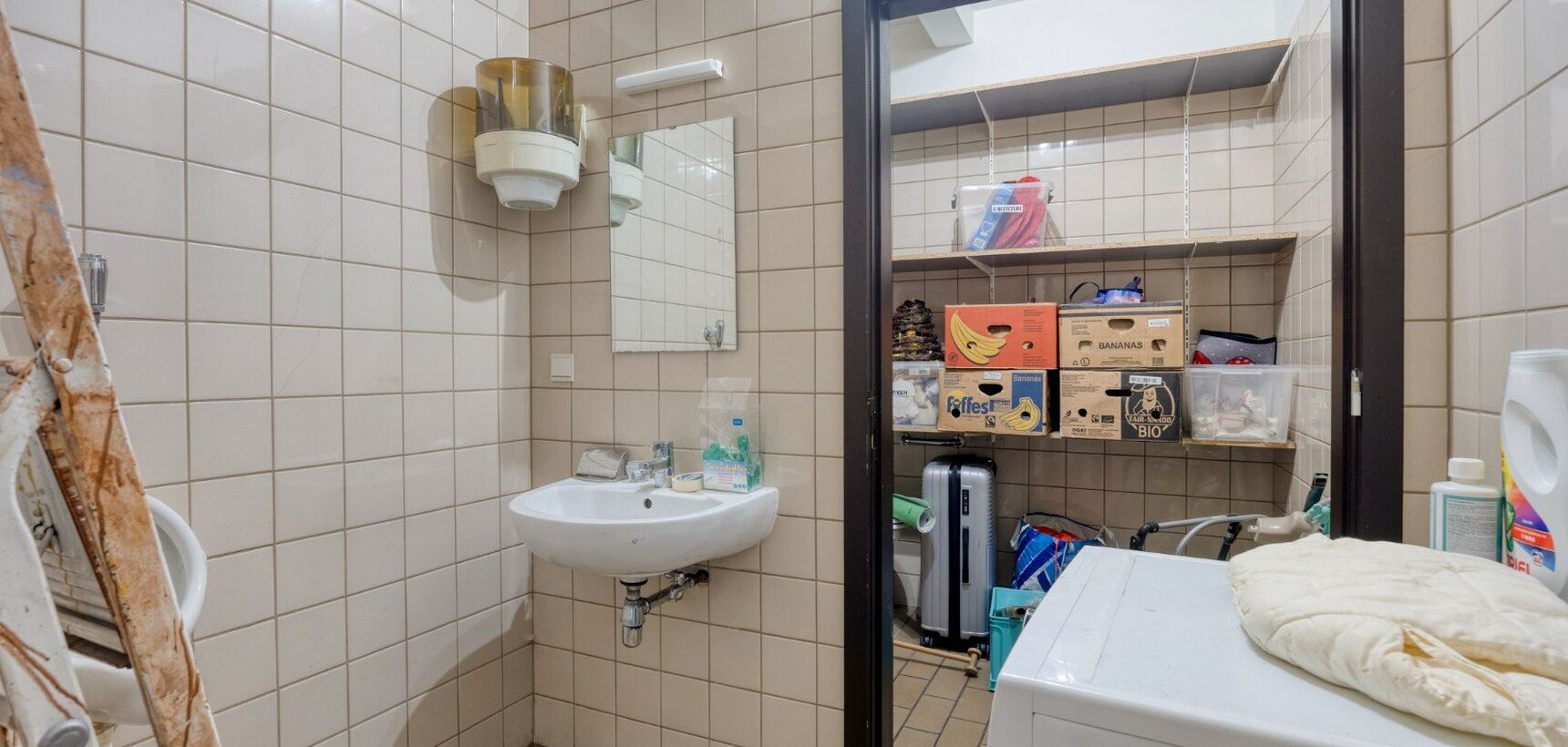 Professioneel pand te huur in Mol