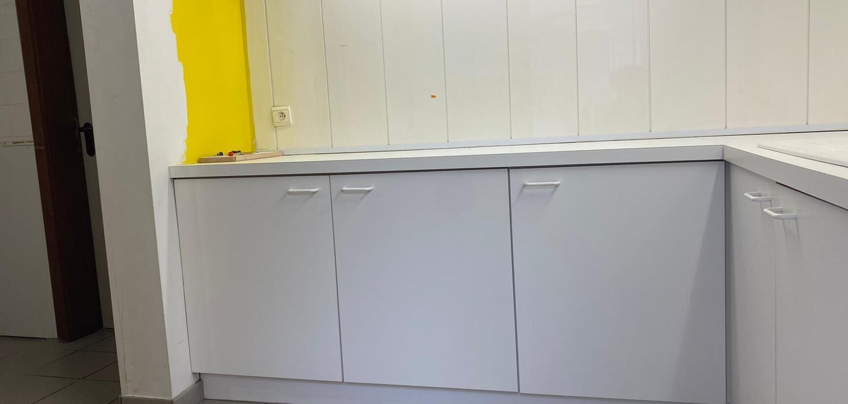Professioneel pand te huur in Mol