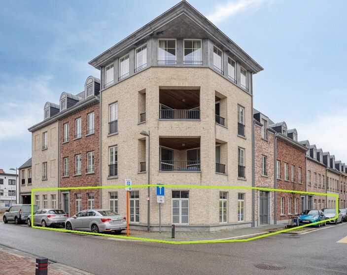 Kantoor te koop in Mol