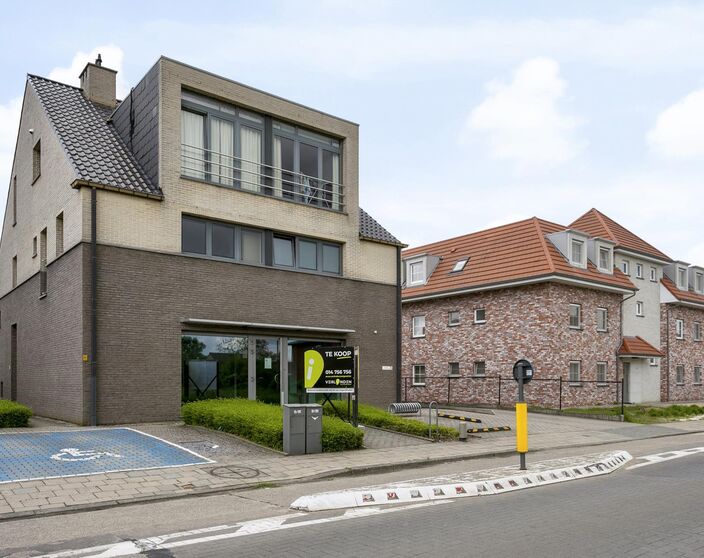 Kantoor te koop in Mol