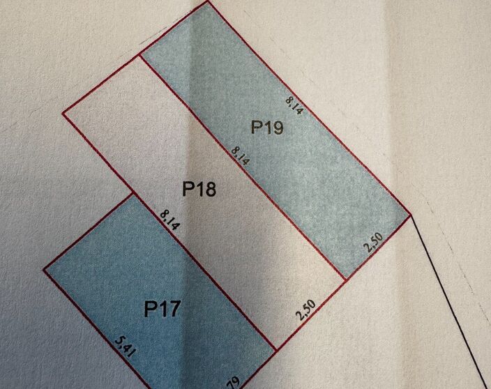 Parkeerplaats te koop in Balen
