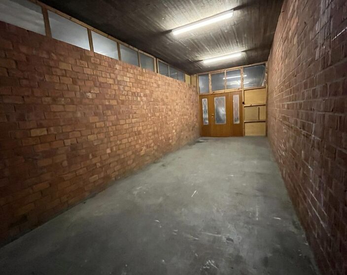 Parkeerterrein te huur in Mol